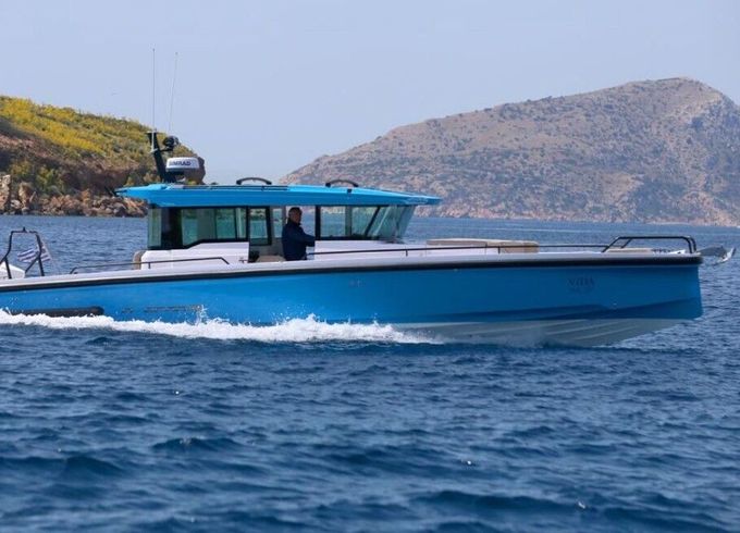 Motorboat Axopar 37 CAB.BRABUS EDITION 600hp
