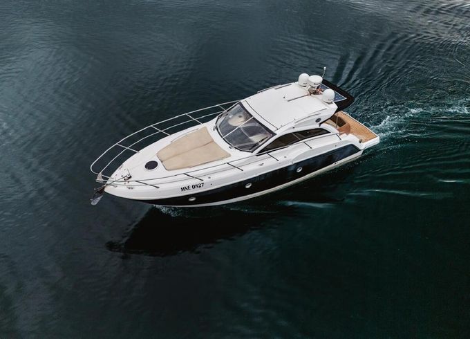 Motorboat Sessa Marine C35 512hp