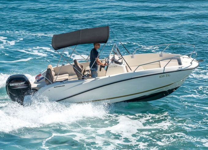 Motorboat Quicksilver Activ 605 Open 150hp
