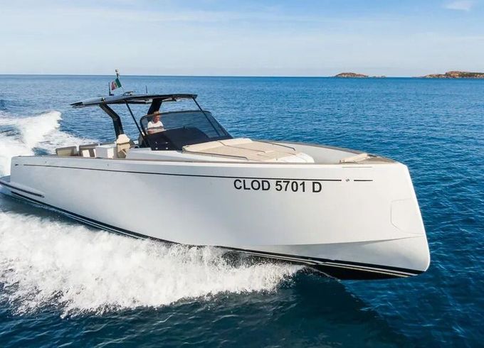 Motor yacht Pardo Yachts Pardo 43 740hp