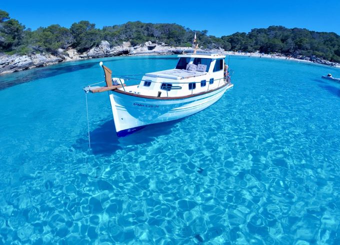 Motorboat Menorquin 45 120hp