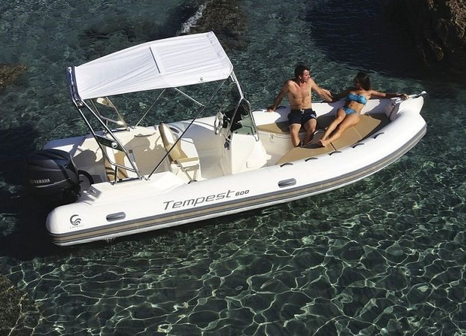 RIB TEMPEST 600 Semi Rigide 115hp