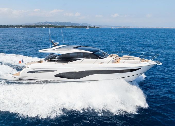 Motor yacht Princess V 60 2400hp