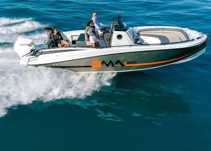 Motorboat BMA X266 300hp