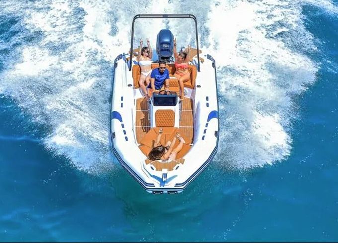 RIB Viga Boats Viga Luxury 650 200hp
