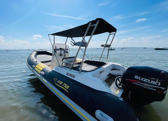RIB Nautica Led 750 GS XL 300hp