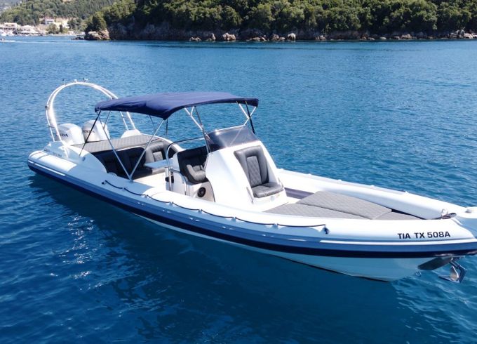 RIB Cobra 900 Royal 300hp