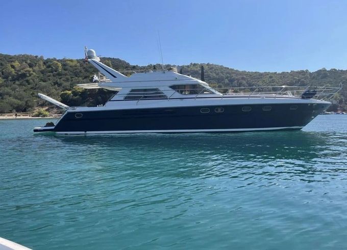 Motorboat Princess 62 1100hp