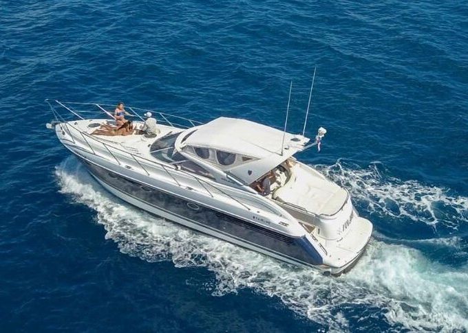 Motorboat Volare 43