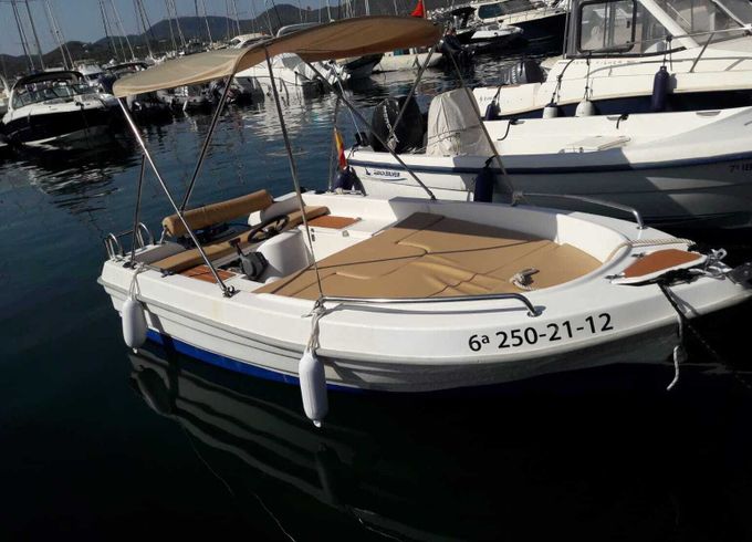 Boat without licence  Dipol D-400 15hp