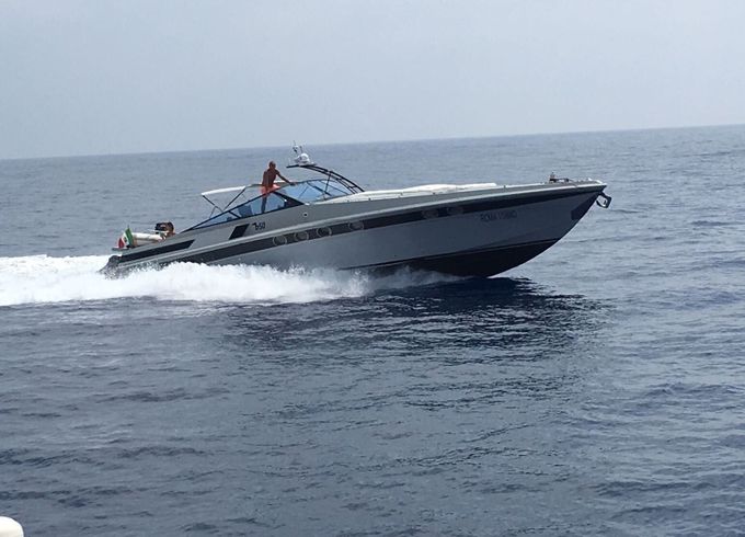 Motorboat Baia 50 1300hp