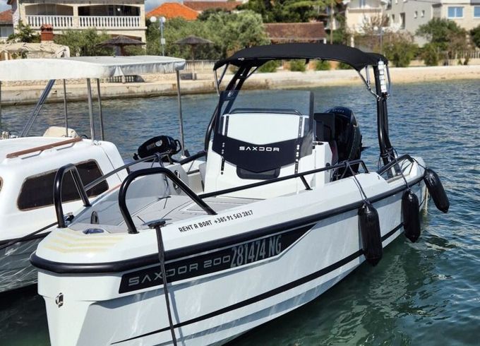 Motorboat Saxdor Saxdor 281475NG 100hp