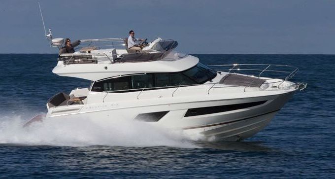 Motorboat JEANNEAU PRESTIGE 420 740hp