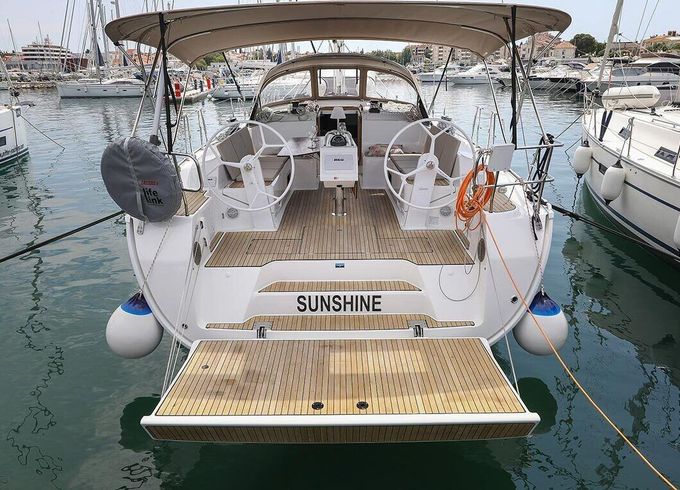 Sailboat Bavaria Yachtbau Bavaria Cruiser 46 Style - 4 cab. 14m