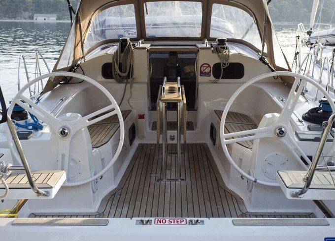 Sailboat Elan Impression 40 11m