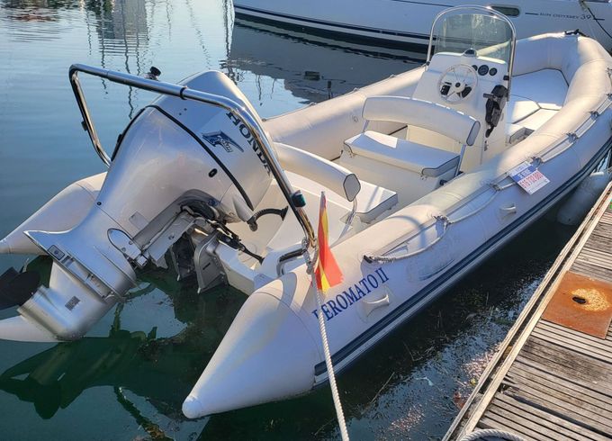 RIB Zodiac Bombard Explorer 135hp