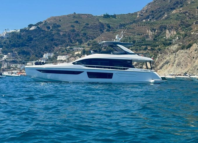 Motorboat Azimut Azimut 68