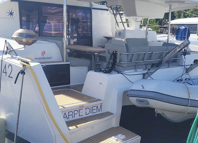 Catamaran Fountaine Pajot Fountaine Pajot Astrea 42 - 4 + 2 cab. 12.58m