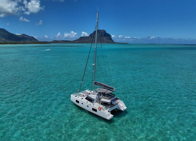 Catamaran Nautitech 46 Fly  13m