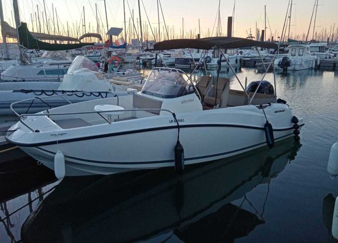 Motorboat Quicksilver Activ 605 Open 115hp