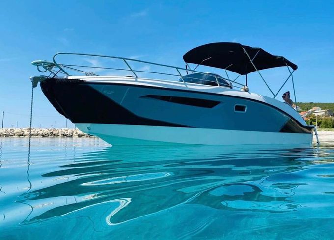 Motorboat TRIMARCHI DYLET 85 400hp