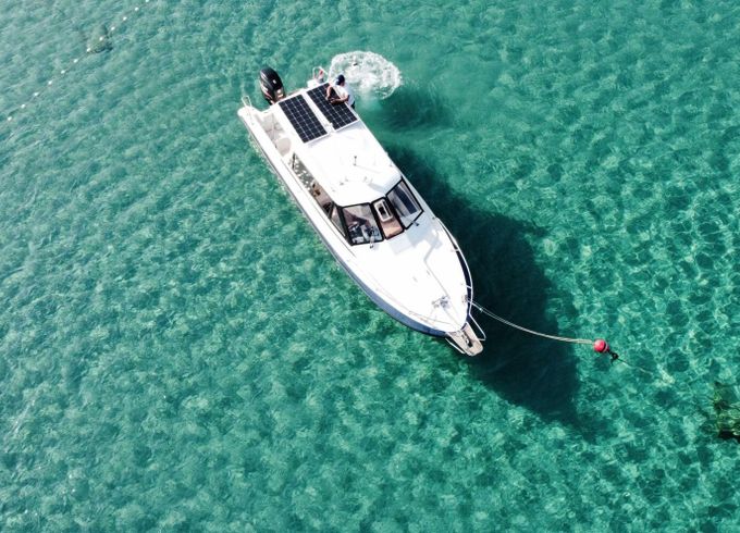 Motorboat Bestyear passanger 880 300hp