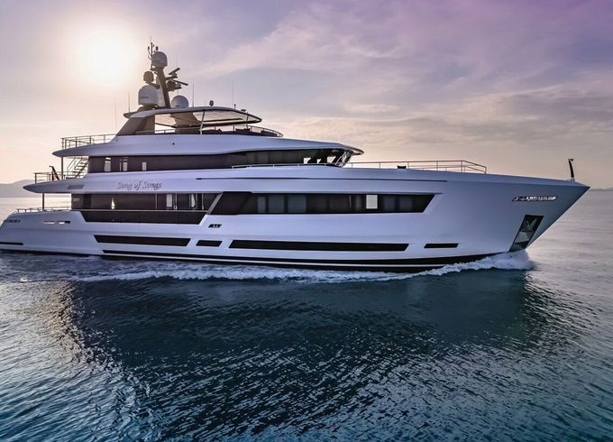 Motor yacht Heysea Yacht Asteria 142 3850hp