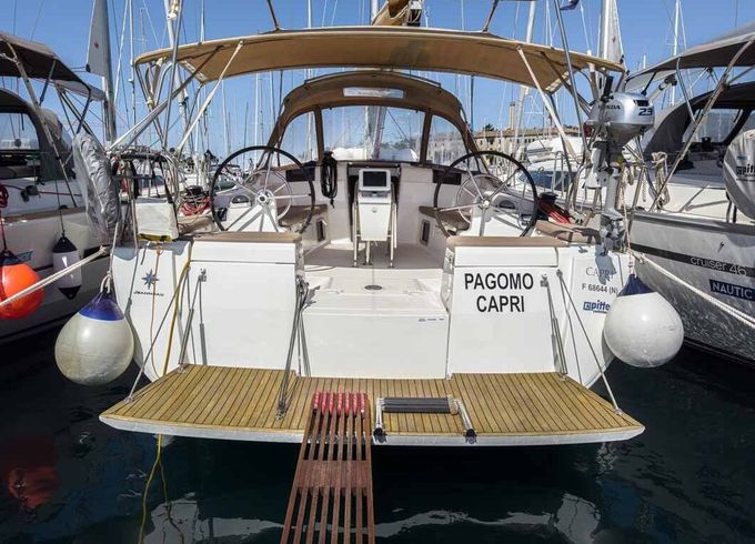 Sailboat Jeanneau Sun Odyssey 449 13m