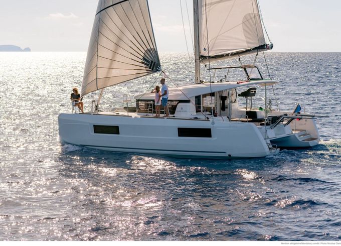 Catamaran Lagoon 40 12.05m