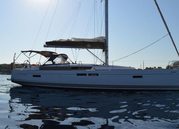 Sailboat Jeanneau Sun Odyssey 469 14.05m