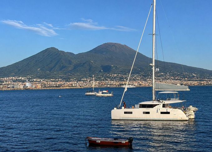 Catamaran Lagoon 46 - ICONIC 14.5m