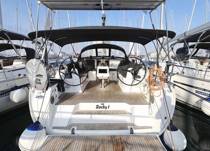 Sailboat Bavaria Yachtbau Bavaria Cruiser 46 - 4 cab. 14m