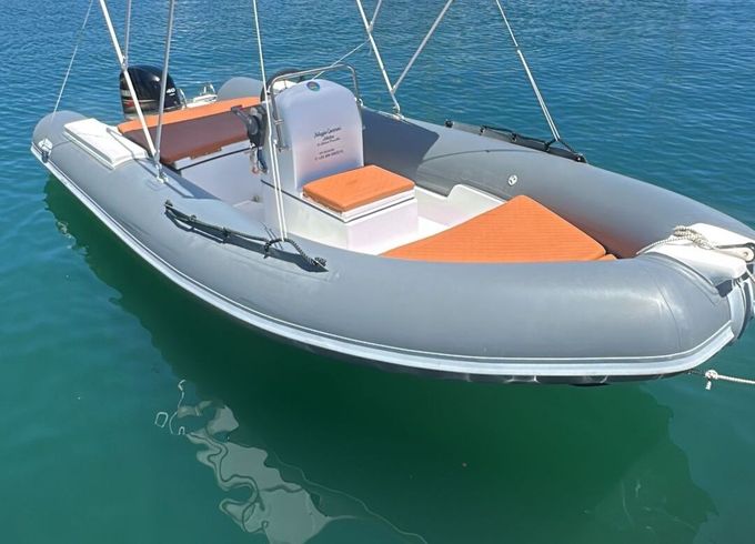 Motorboat Gemma 600 Luxury Gemma 600 Luxury 40hp