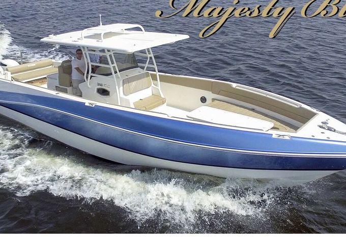 Motorboat Silver Craft 360CC 600hp