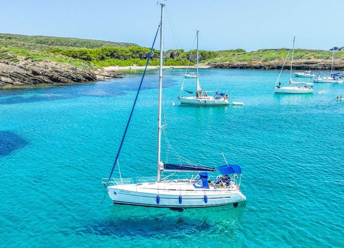 Sailboat Bavaria Yachts Bavaria 36 Deep Keel 11.3m