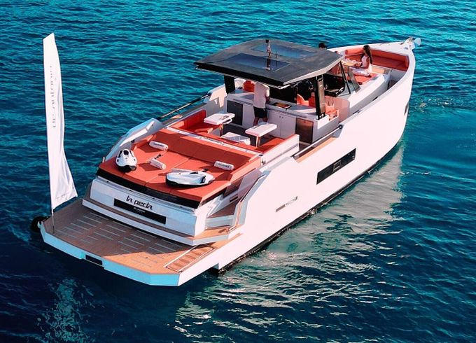Motorboat De Antonio Yachts D50 Open 1200hp