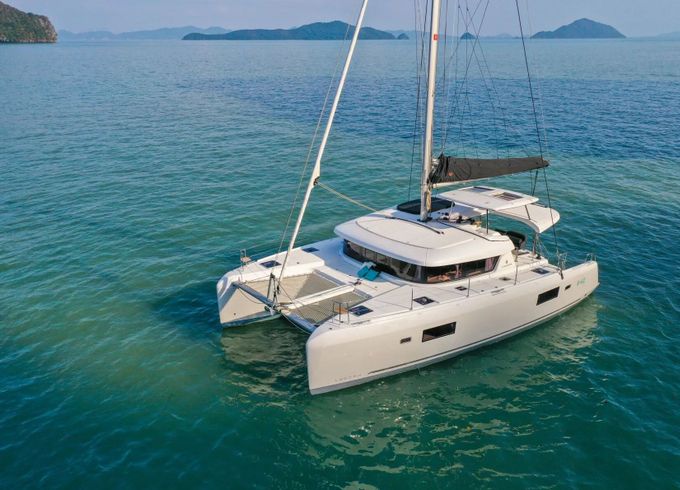 Catamaran Lagoon 42 12m