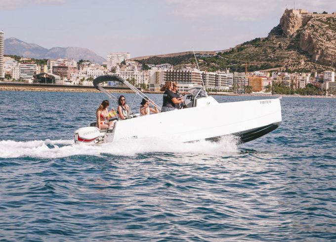 Motorboat NUVA YACHTS M6 CABIN 115hp
