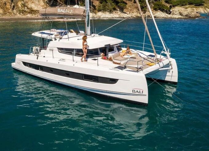 Catamaran Bali 4.2 12m