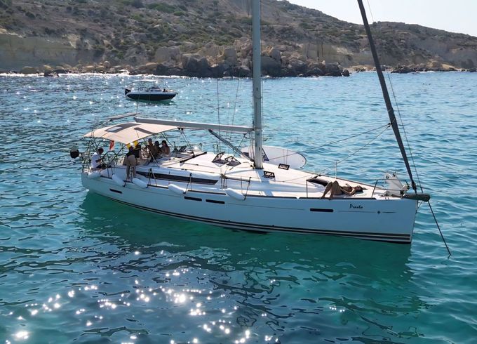 Sailboat Jeanneau Sun Odyssey 439 13.5m