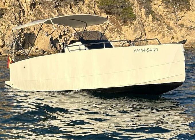 Motorboat Nuva Yatchs Nuva M6 115hp