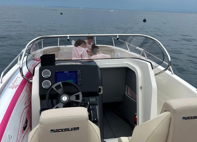 Motorboat Quicksilver Quicksilver 805 open 250hp