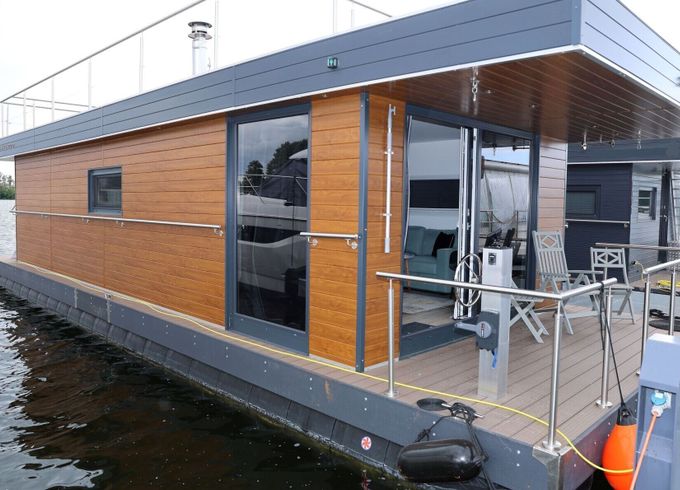 Houseboat Mein-Hausboot Luxury "Lotte"