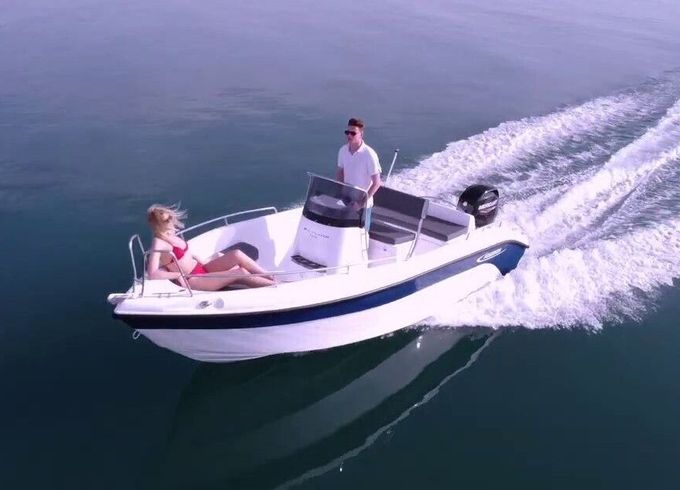 Boat without licence  Poseidon Blue water 170 30hp