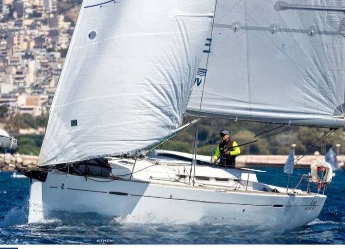 Sailboat Beneteau First 40 12.24m