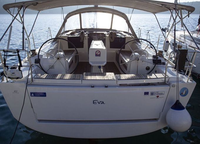 Sailboat Dufour Yachts Dufour 412 GL 12m