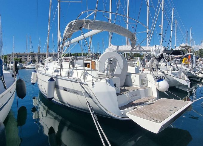 Sailboat Bavaria Yachtbau Bavaria Cruiser 36 11m