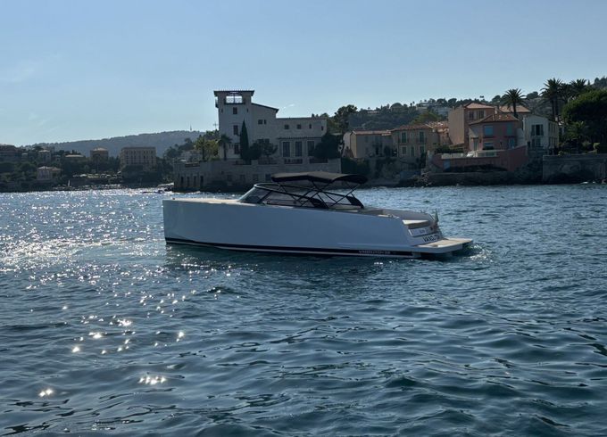 RIB VANDUTCH VANDUTCH 32 560hp
