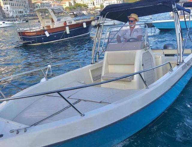 Boat without licence  Terminal Boat 21 40hp
