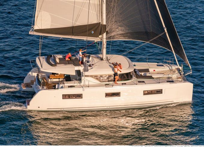 Catamaran Lagoon 46 13.99m